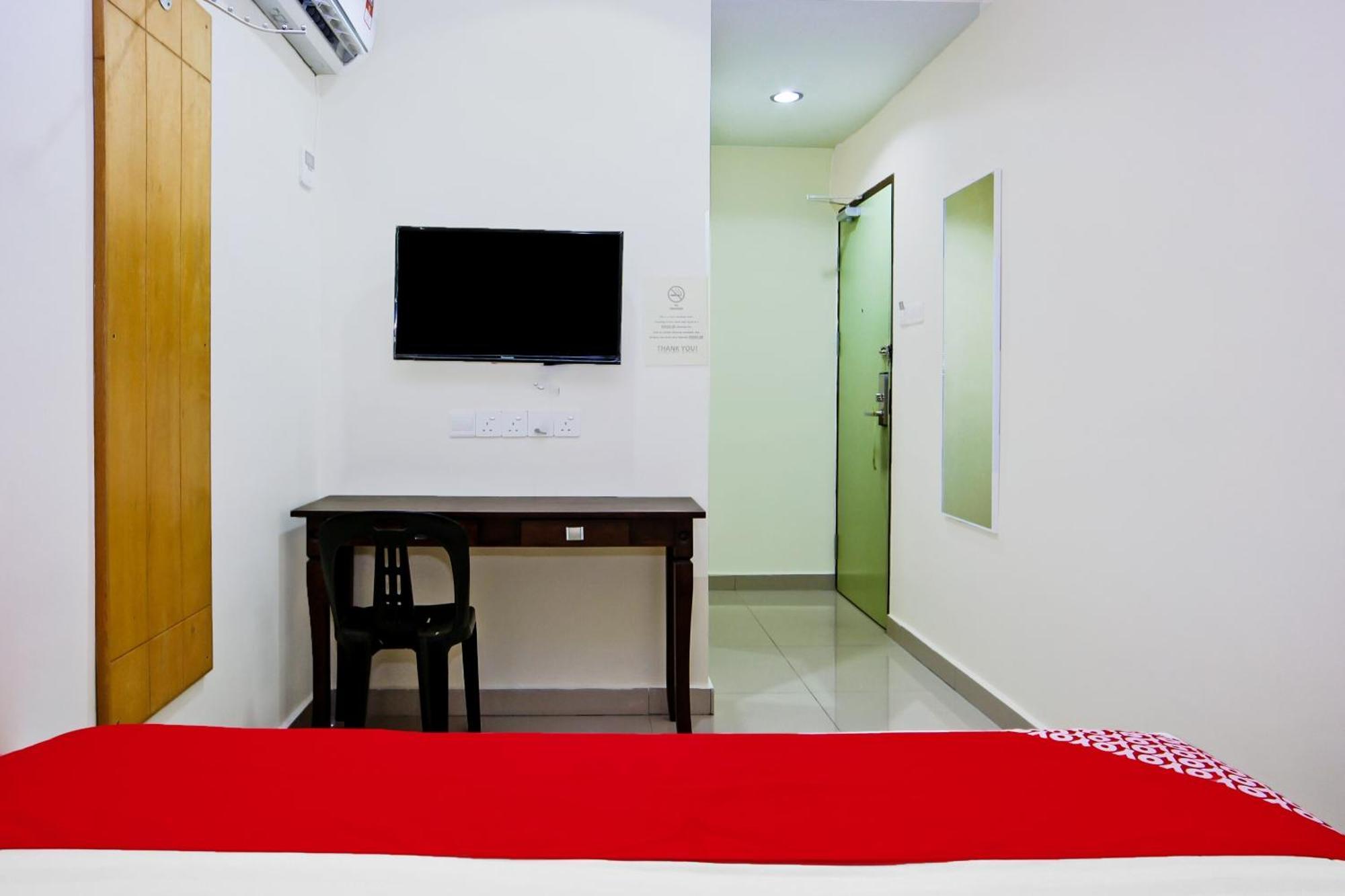 Oyo 44054 Holiday Mansion Inn Sibu Luaran gambar