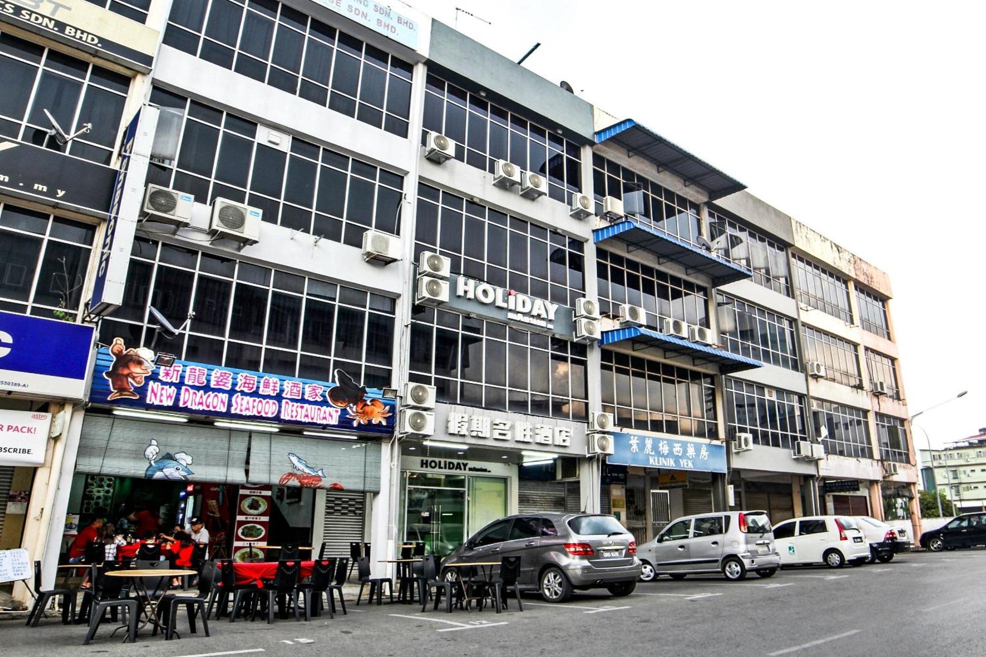 Oyo 44054 Holiday Mansion Inn Sibu Luaran gambar