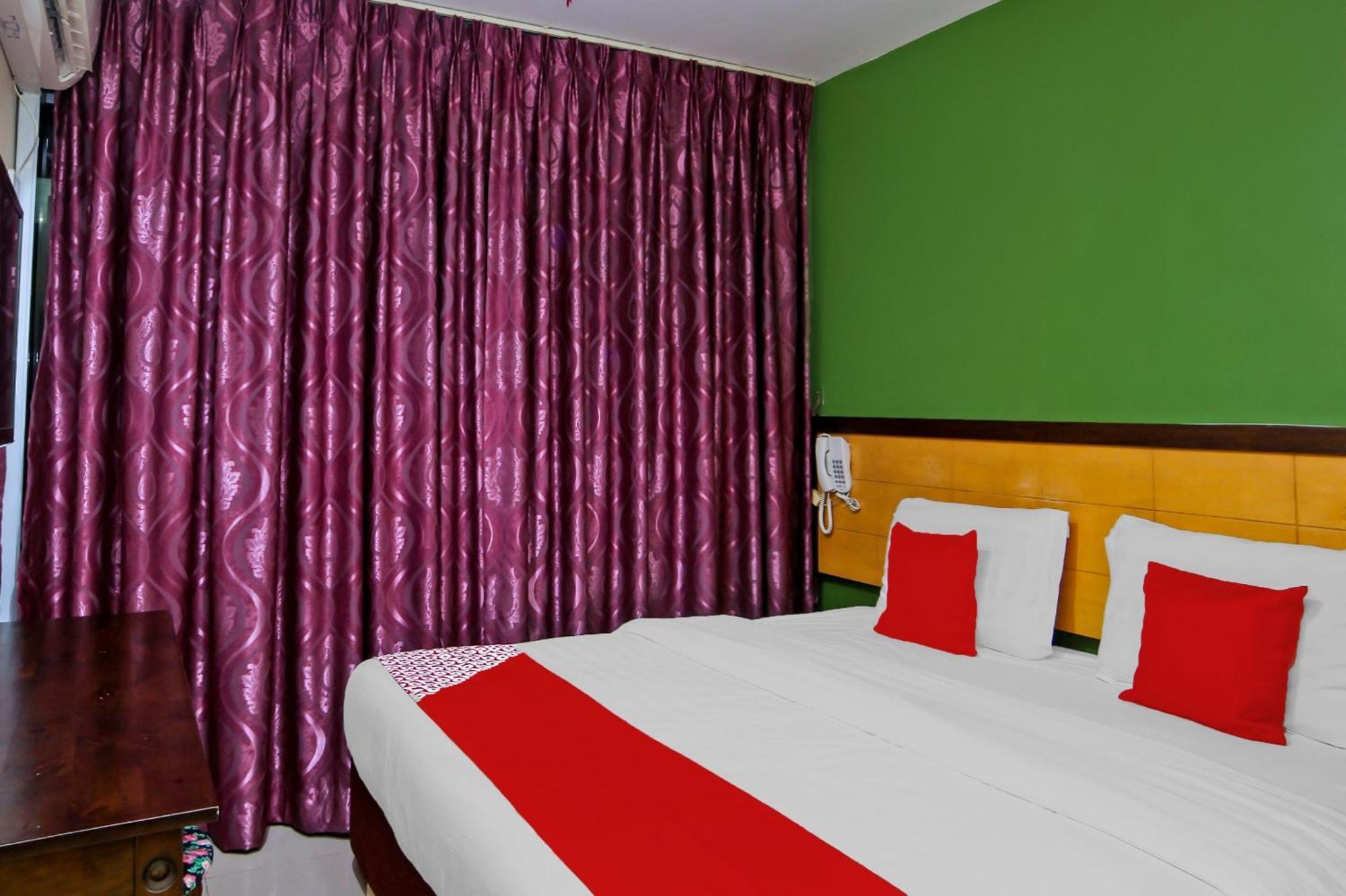 Oyo 44054 Holiday Mansion Inn Sibu Luaran gambar